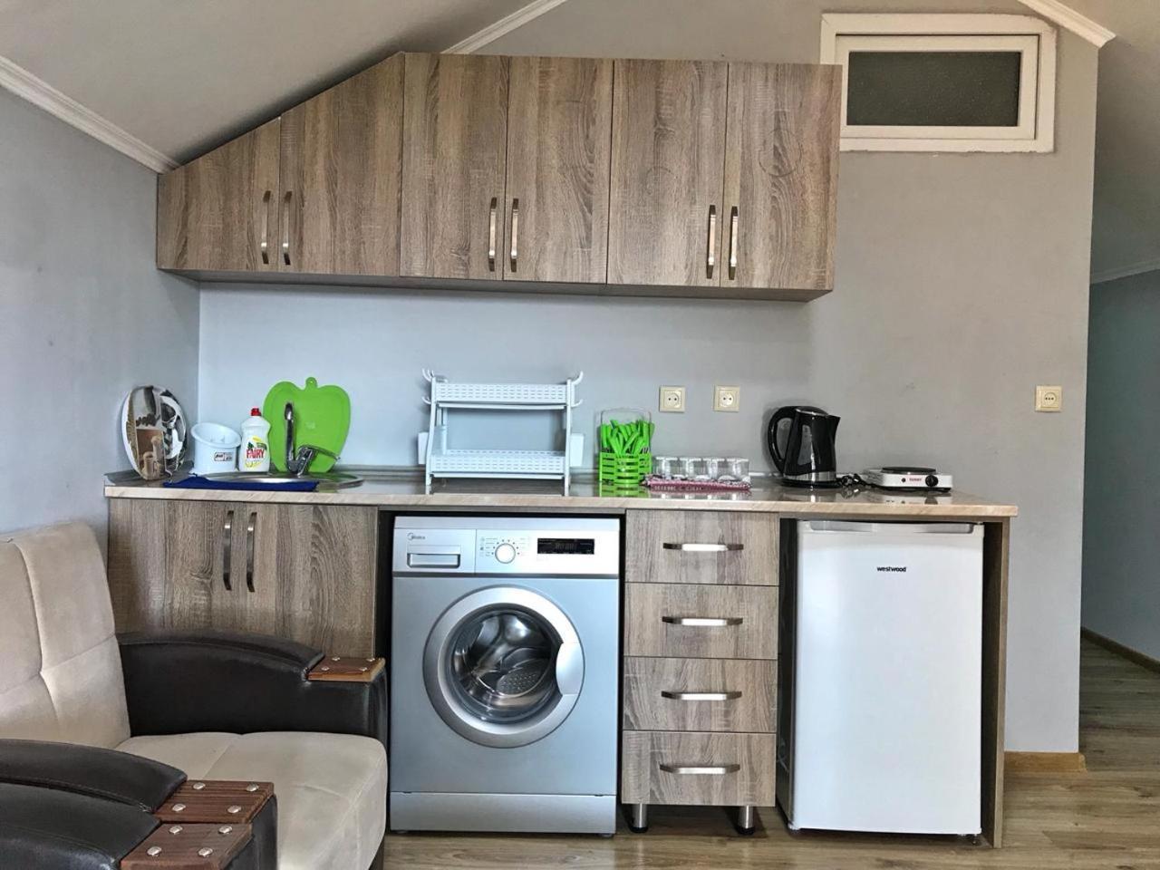 Apartment Green House マヒンジャウリ エクステリア 写真